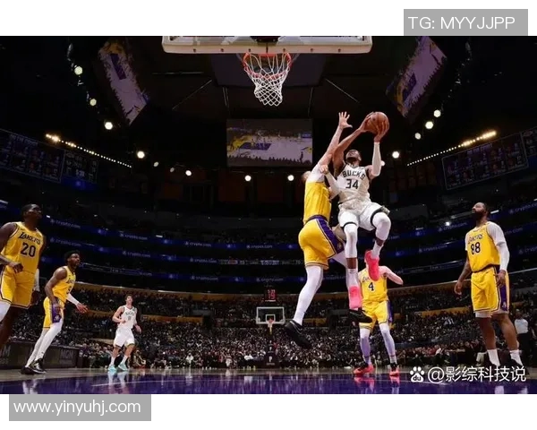 NBA球队背靠背比赛中的体能管理与战术调整策略分析