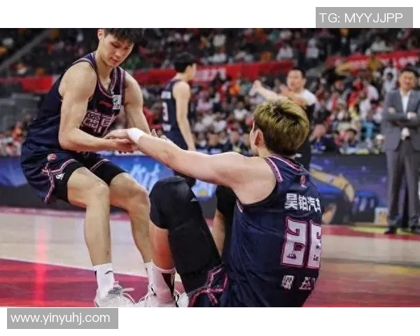 CBA季后赛战况追踪：谁将问鼎冠军？