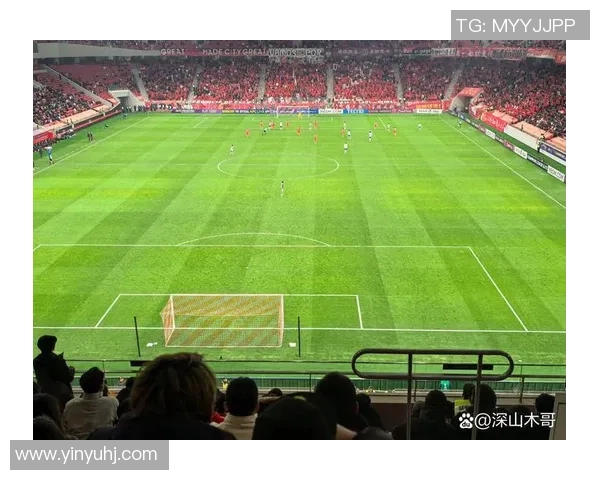 足球联赛关键球员表现如何左右比赛结果与球队胜负的关系分析